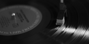 A close up of a record player